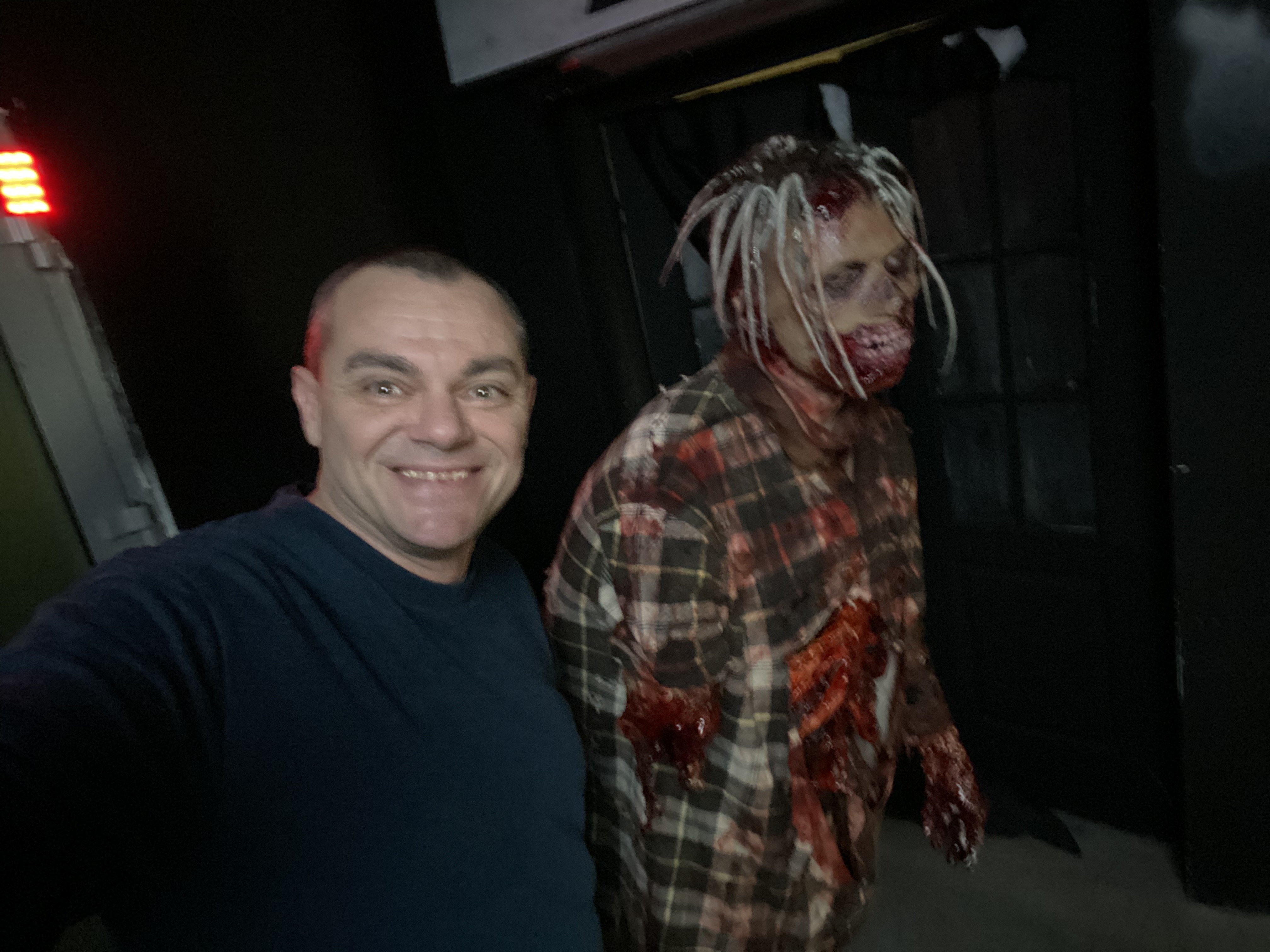 Никаких проблем, только зомби